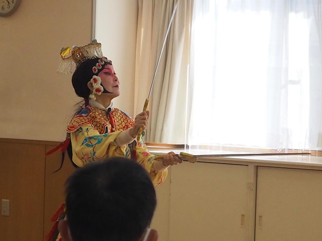 覇王別姫・剣舞（虞姫：竹口美鈴）