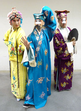 京劇「双背凳」　～恐妻家～