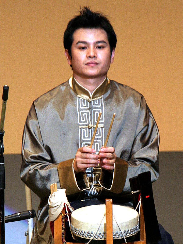 洪剛